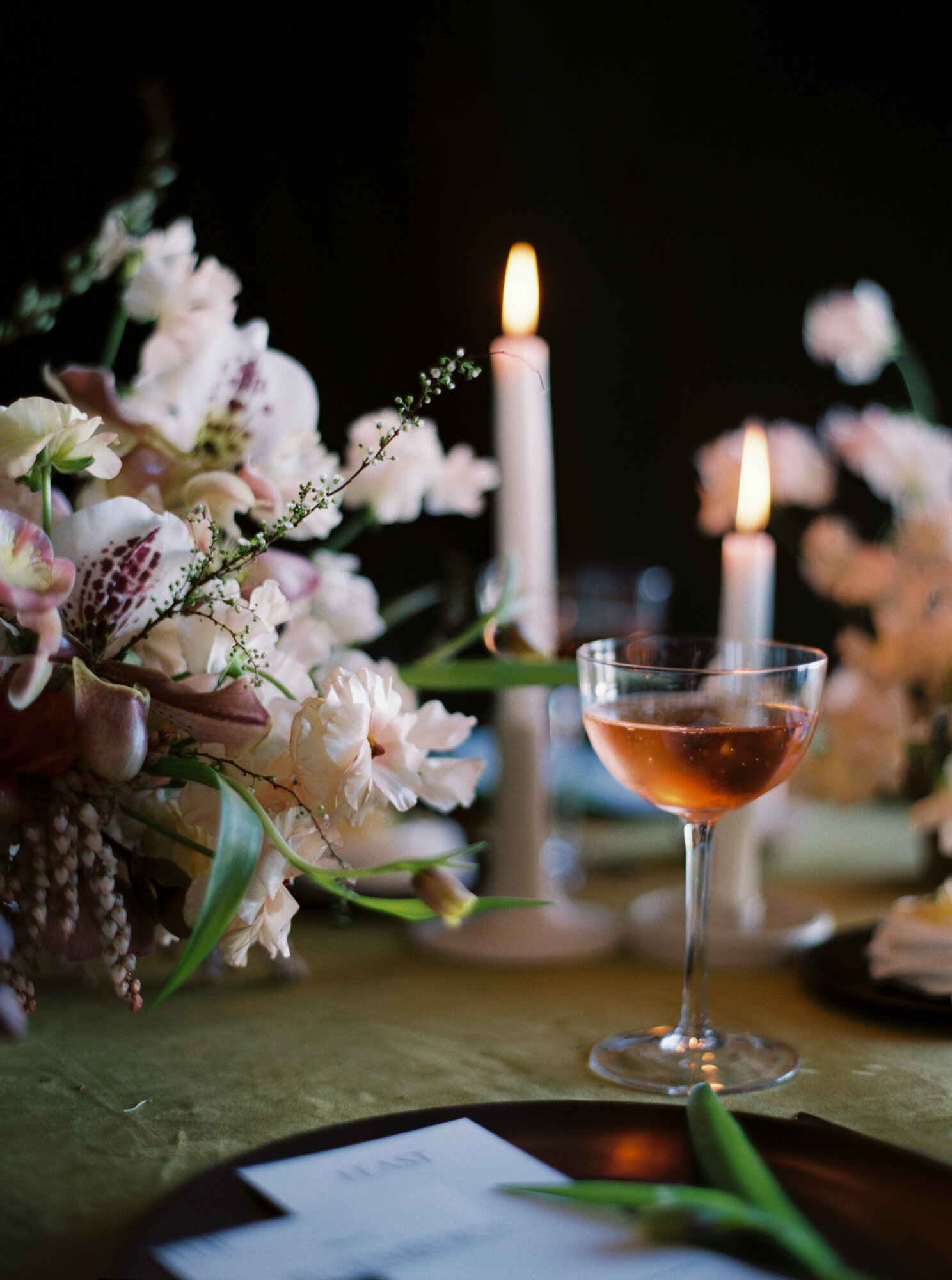 Wedding table details of flowers and wine glass by JS Rhos in Los Angeles