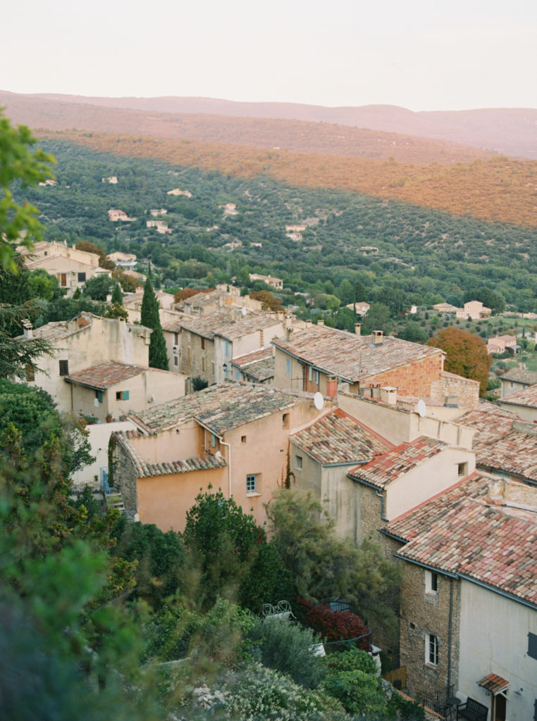 Saint-Saturnin-les Apt, Provence by JS Rhos
